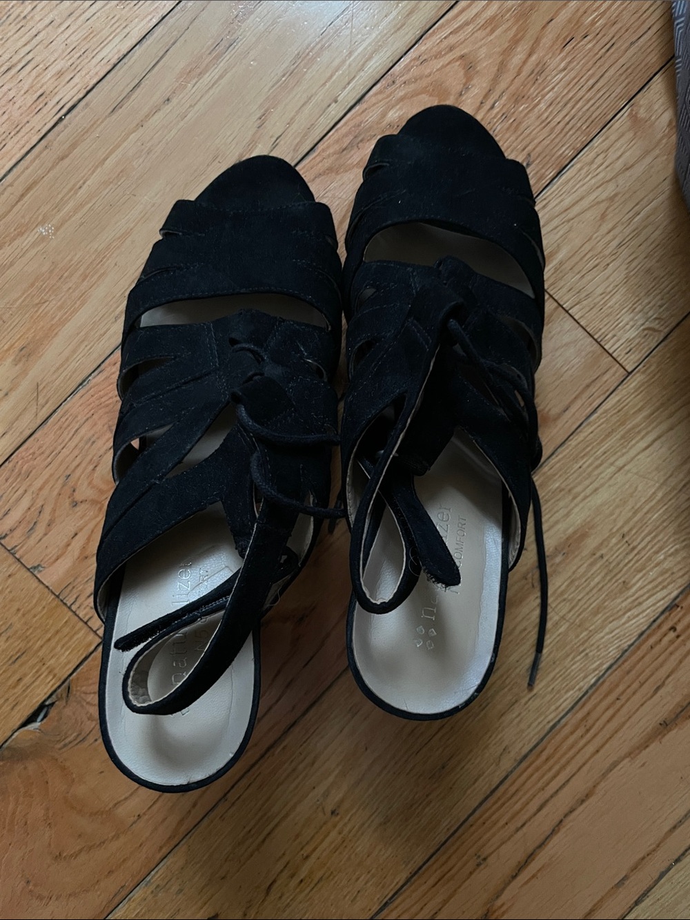 Naturalizer heels